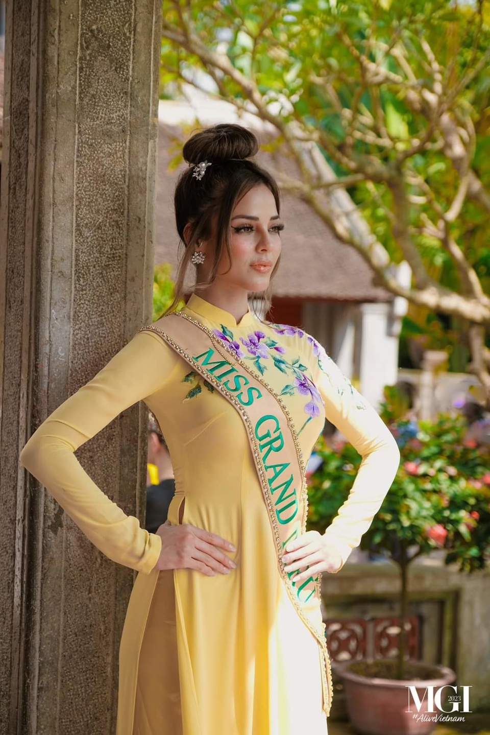 Miss Grand International Hoa hậu Hòa bình Quốc tế 2023 diện áo dài thăm Hà Nội - Ảnh 7