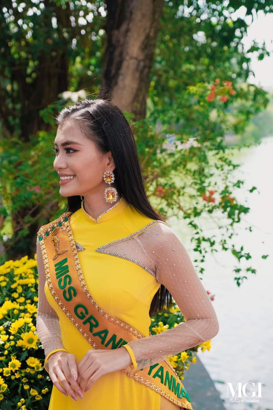 Miss Grand International Hoa hậu Hòa bình Quốc tế 2023 diện áo dài thăm Hà Nội - Ảnh 24