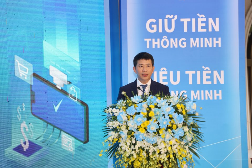 Chủ tịch UBND quận Ho&agrave;n Kiếm Phạm Tuấn Long ph&aacute;t biểu tại sự kiện