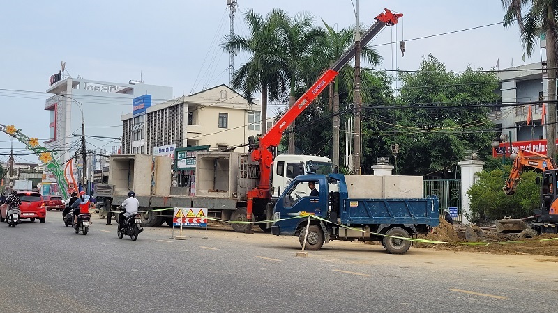 Q&uacute;y III thời tiết thuận lợi đ&atilde; tạo điều kiện cho c&aacute;c doanh nghiệp thi c&ocirc;ng c&aacute;c c&ocirc;ng tr&igrave;nh đầu tư x&acirc;y dựng cơ bản