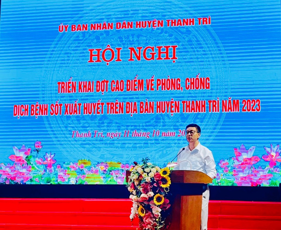 Ph&oacute; Chủ tịch UBND huyện Thanh Tr&igrave; Nguyễn Văn Hưng ph&aacute;t biểu tại hội nghị