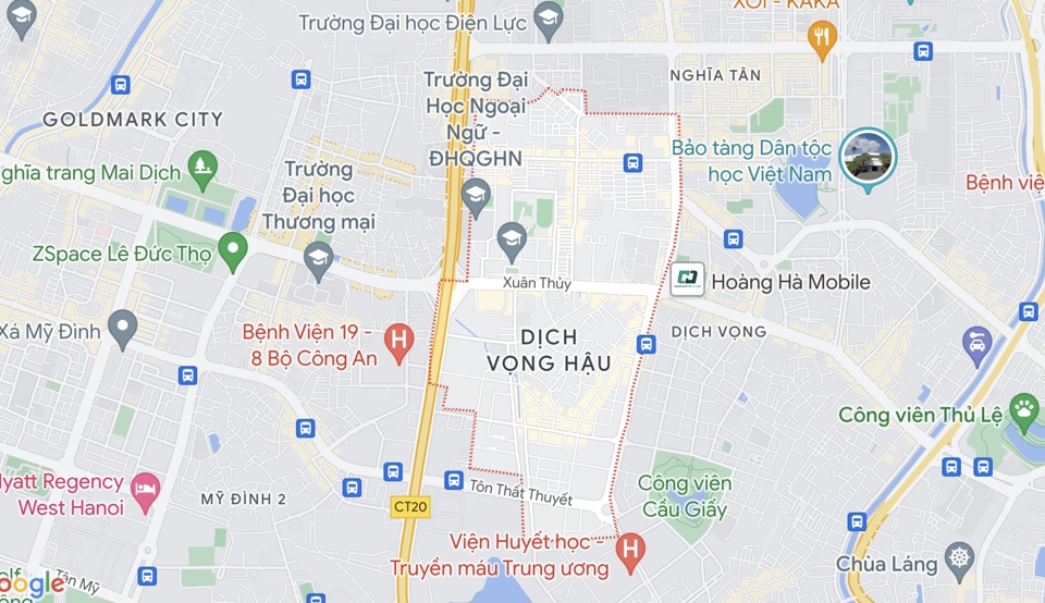 Theo phương &aacute;n 2, sẽ c&oacute; th&ecirc;m 0,16km2 đất tự nhi&ecirc;n thuộc phường Dịch Vọng Hậu với khoảng 3.380 người sẽ được chuyển về phường Nghĩa T&acirc;n.