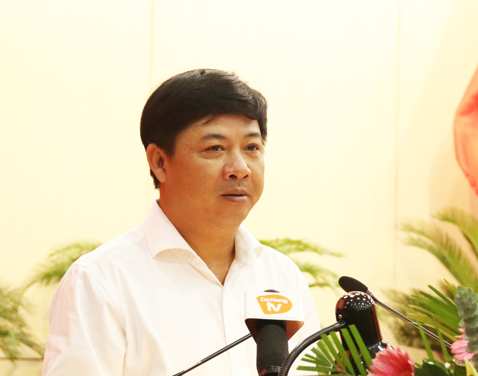 Chủ tịch HĐND TP Đ&agrave; Nẵng Lương Nguyễn Minh Triết ph&aacute;t biểu tại hội nghị.