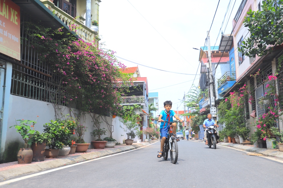 Không gian sáng, xanh, sạch, đẹp, văn minh tại huyện Đan Phượng. Ảnh: Lại Tấn