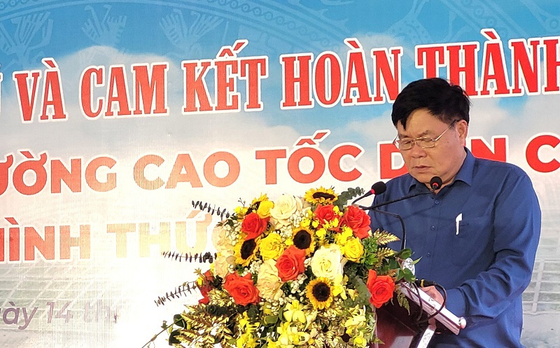 Gi&aacute;m đốc C&ocirc;ng ty TNHH H&ograve;a Hiệp Phạm Đ&igrave;nh Hạnh ph&aacute;t biểu tại buổi lễ th&ocirc;ng hầm Thần Vũ