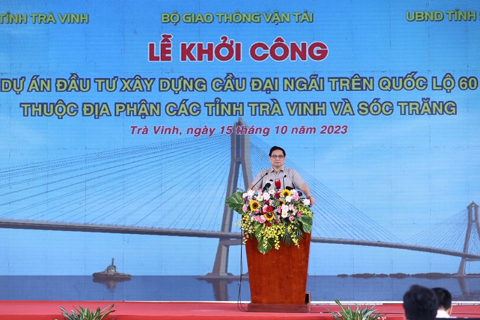 Thủ tướng Ch&iacute;nh phủ Phạm Minh Ch&iacute;nh ph&aacute;t biểu tại lễ khởi c&ocirc;ng cầu Đại Ng&atilde;i.&nbsp;