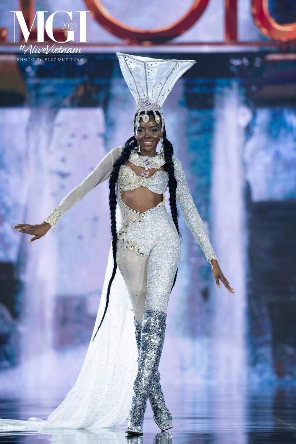 Miss Grand International 2023: Thí sinh đọ sắc trong thiết kế "độc nhất, vô nhị" - Ảnh 6