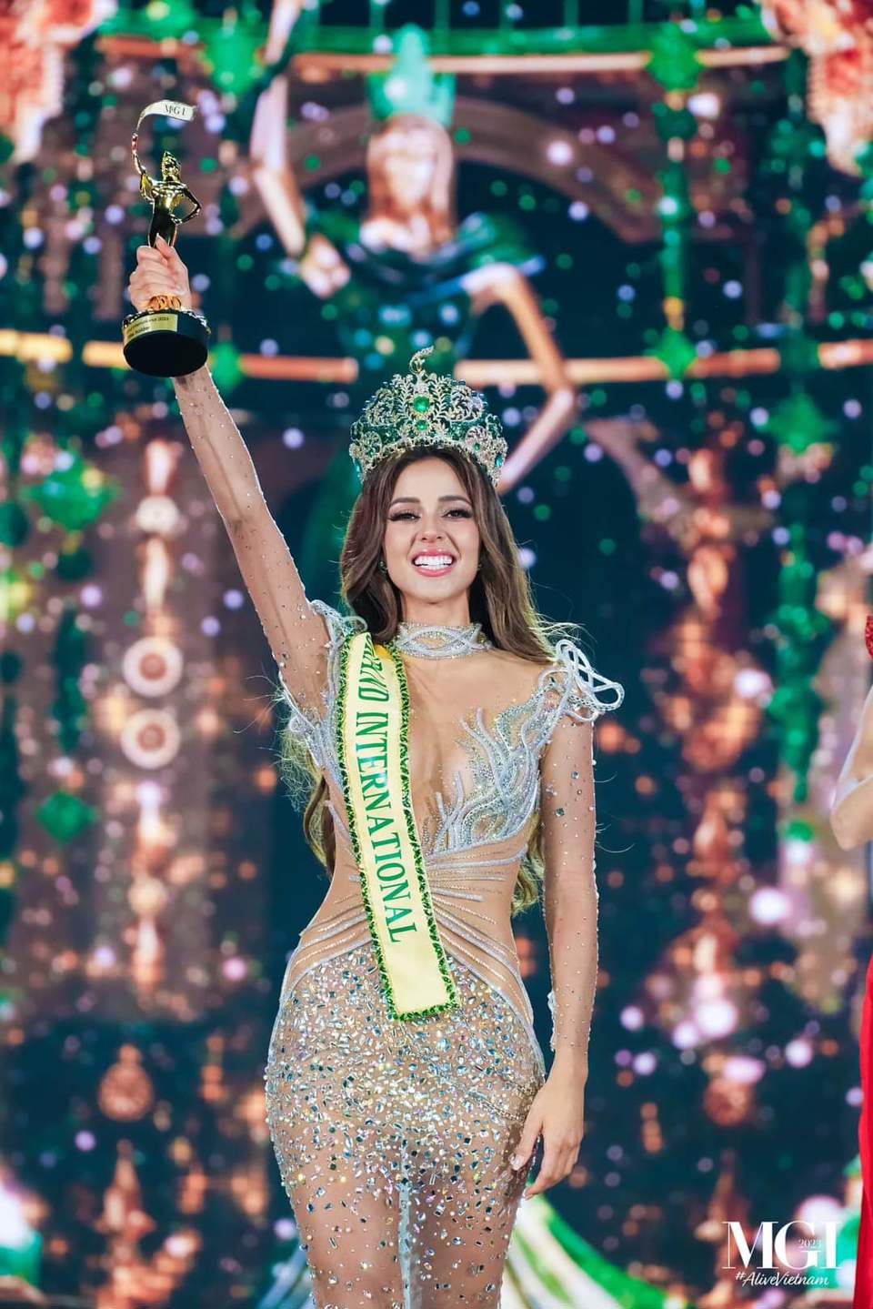 Trực tiếp đêm chung kết Miss Grand International Hoa hậu Hòa bình Quốc tế 2023 - Ảnh 22