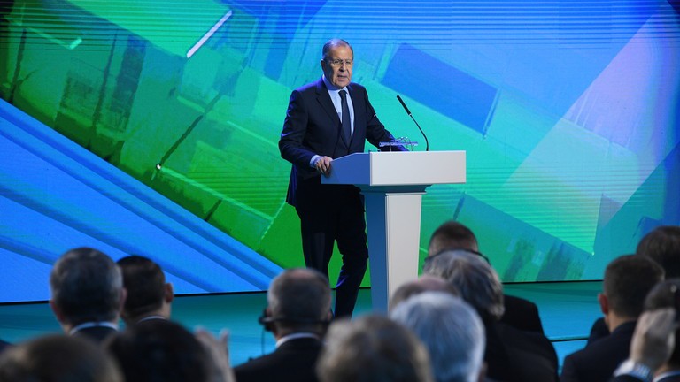 Ngoại trưởng Nga Sergey Lavrov ph&aacute;t biểu tại một diễn đ&agrave;n an ninh ở thủ đ&ocirc; Minsk h&ocirc;m 26/10. Ảnh: Sputnik