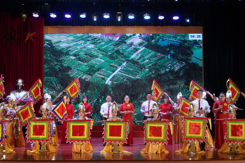 Tiết mục tham gia Hội thi của huyện Đ&ocirc;ng Anh.&nbsp;