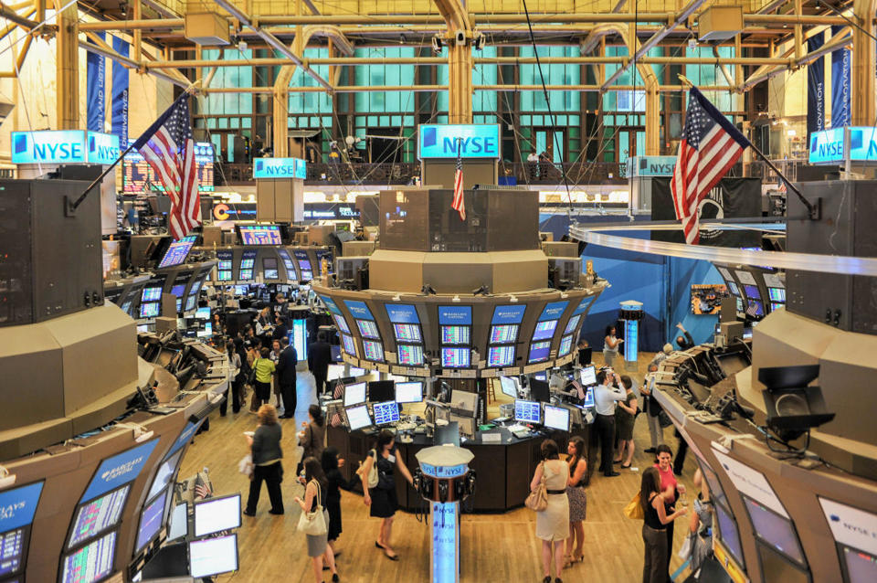 NYSE là sàn giao dịch chứng khoán lớn nhất thế giới. Ảnh: AP