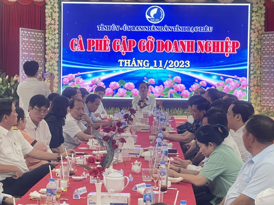 Chủ tịch UBND tỉnh Bạc Li&ecirc;u Phạm Văn Thiều tại buổi C&agrave; ph&ecirc;