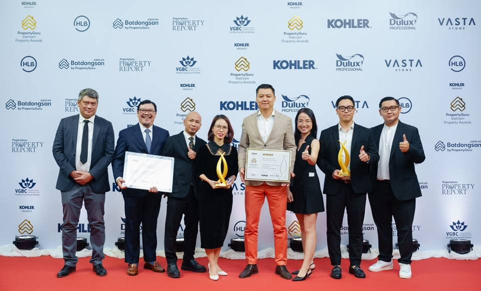 Kusto Home với c&uacute; đ&uacute;p giải thưởng tại Vietnam Property Awards 2023.