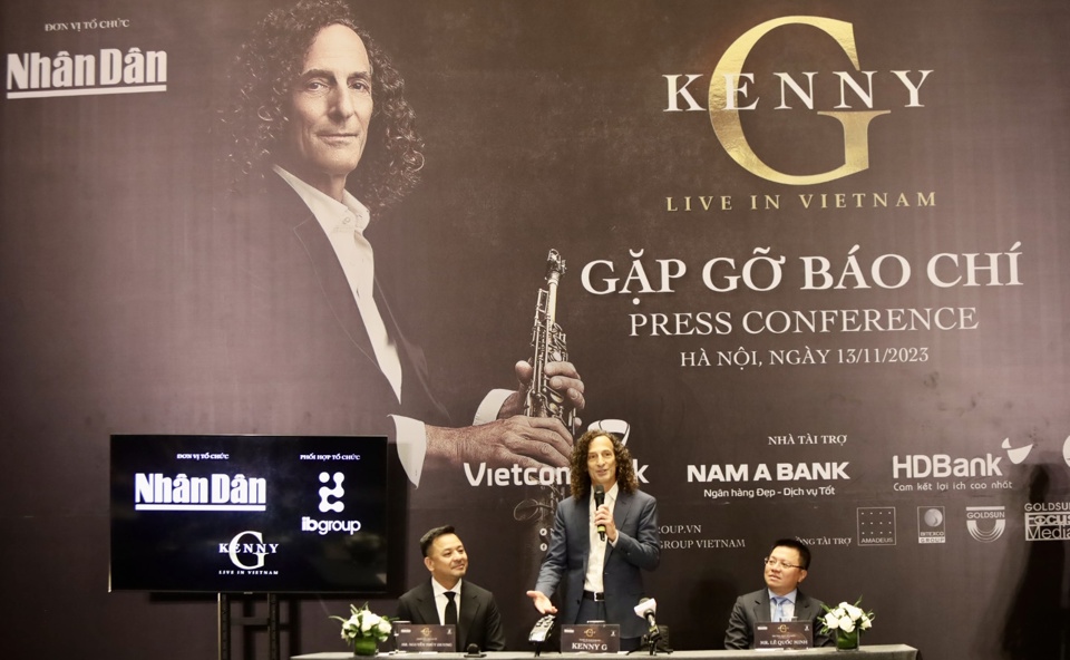 Kenny G trở lại H&agrave; Nội sau 8 năm với tư c&aacute;ch l&agrave; nghệ sĩ mở m&agrave;n cho chuỗi dự &aacute;n "Good Morning Vietnam".