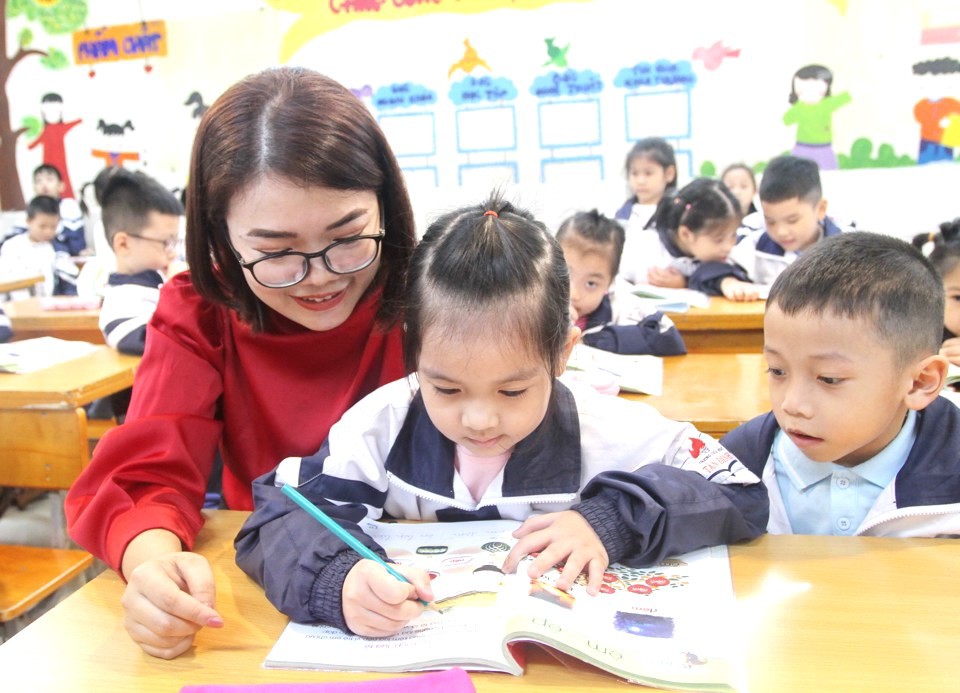 Trương Thị Hiền, giáo viên Trường Tiểu học Tân Định (quận Hoàng Mai), nhà giáo Tâm huyết sáng tạo, tác giả ứng dụng 