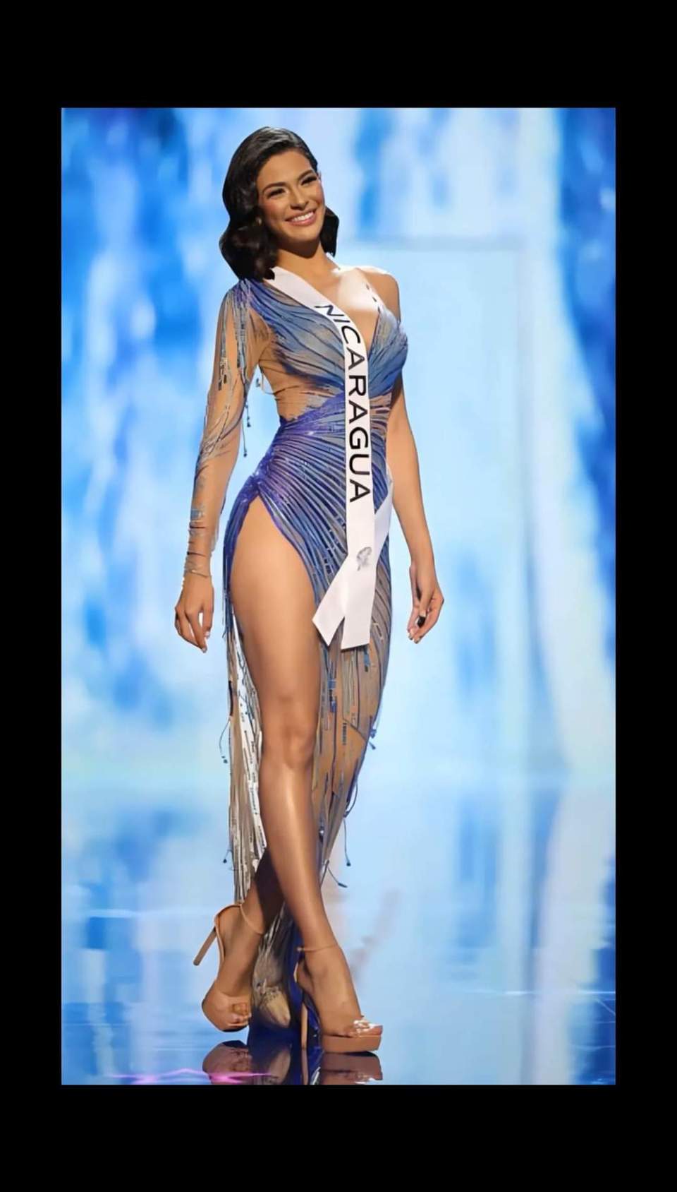 Nhan sắc và thân hình cực phẩm của Tân Hoa hậu Hoàn vũ Miss Universe 2023 - Ảnh 43