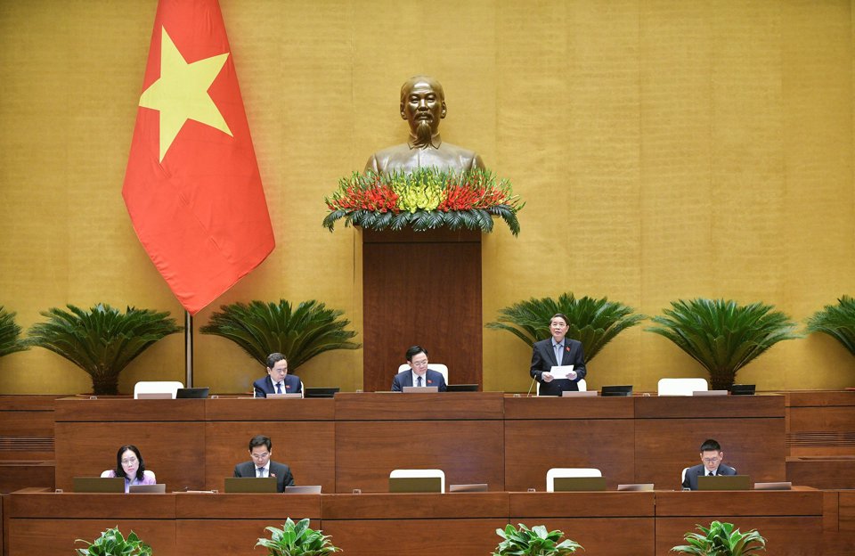 Phó Chủ tịch Quốc hội Nguyễn Đức Hải điều hành phiên họp chiều 20/11. Ảnh: Phạm Thắng