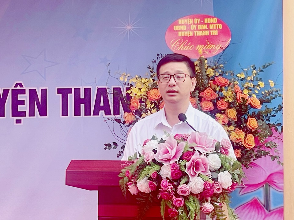 Ph&oacute; Chủ tịch UBND huyện Thanh Tr&igrave; Nguyễn Văn Hưng ph&aacute;t biểu tại Hội thi.&nbsp;