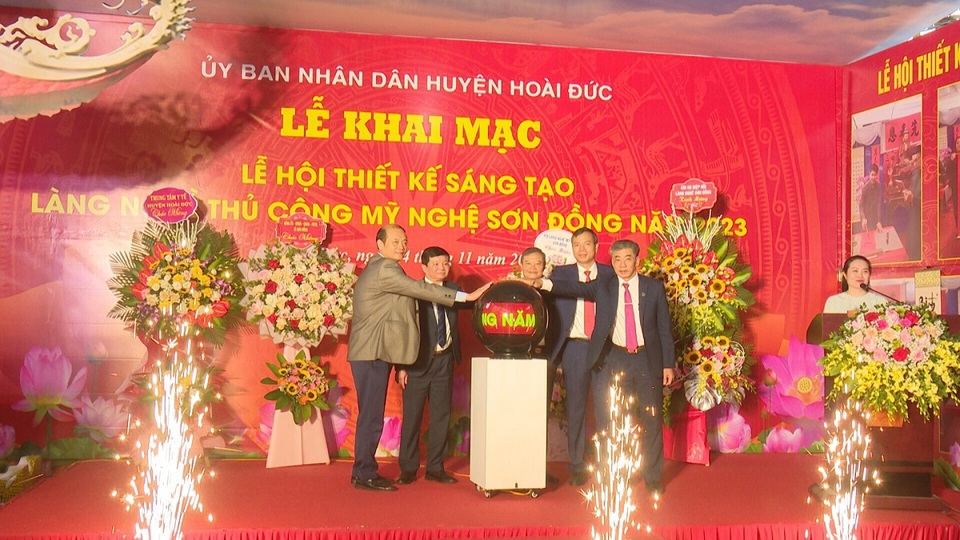 Khai mạc "Lễ hội thiết kế s&aacute;ng tạo l&agrave;ng nghề thủ c&ocirc;ng mỹ nghệ Sơn Đồng năm 2023