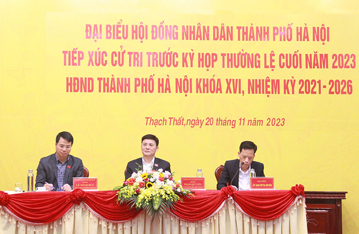 Tổ đại biểu HĐND TP H&agrave; Nội (đơn vị bầu cử số 27) tiếp x&uacute;c cử tri huyện Thạch Thất