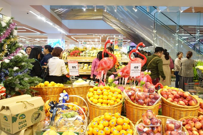 Khai trương siêu thị WinMart theo mô hình cao cấp đầu tiên tại Hà Nội - Ảnh 1