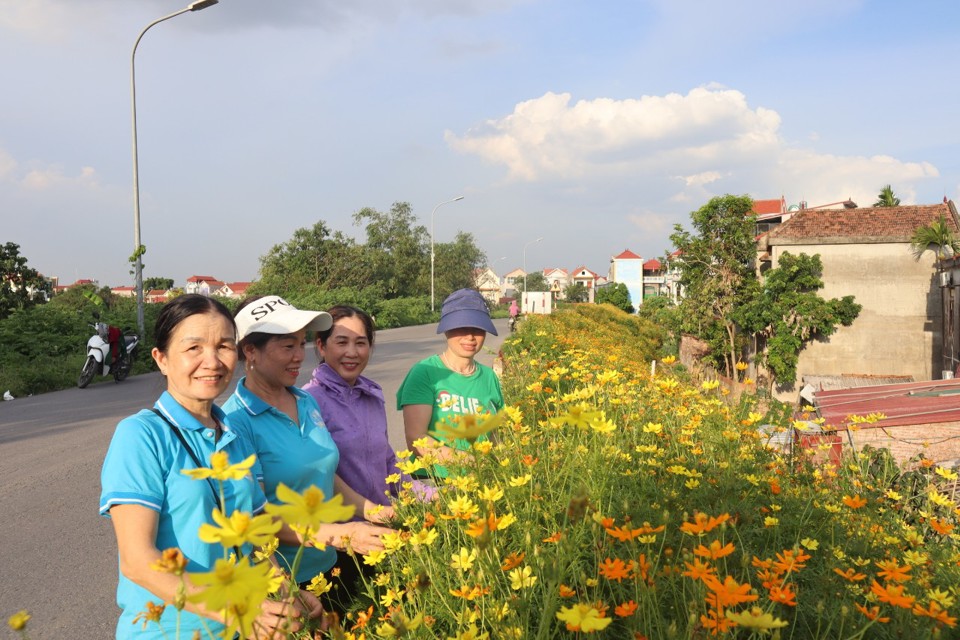 Tuyến đ&ecirc; kiểu mẫu tại x&atilde; Đan Phượng, huyện Đan Phượng.