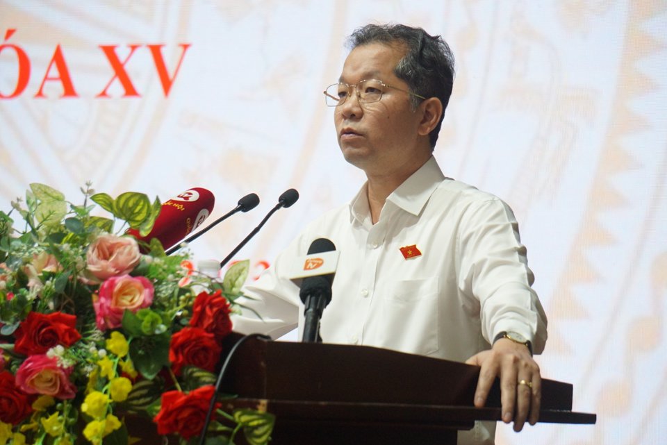 B&iacute; thư Th&agrave;nh ủy Nguyễn Văn Quảng ph&aacute;t biểu với cử tri quận Li&ecirc;n Chiểu.