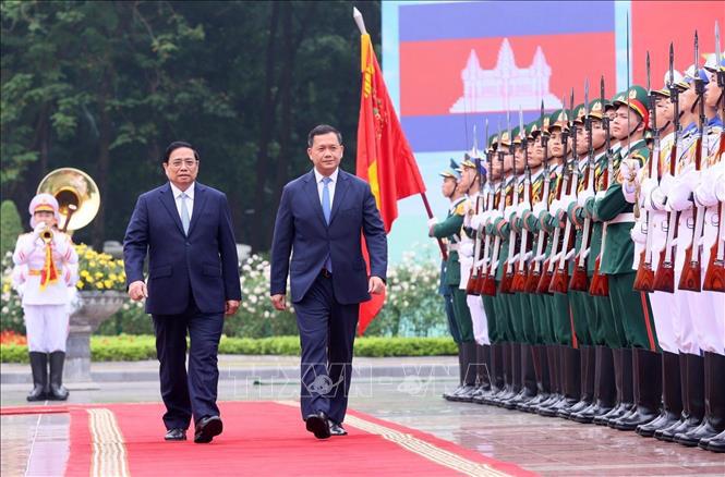 Thủ tướng Phạm Minh Chính chủ trì Lễ đón Thủ tướng Campuchia thăm Việt Nam - Ảnh 2