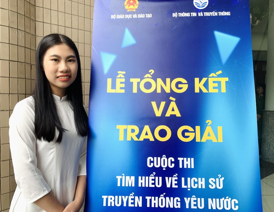 Học sinh Hoàng Bảo Châu, học sinh lớp 8A1, Trường THCS Phan Đình Giót, quận Thanh Xuân, Hà Nội giành giải Nhì tại cuộc thi