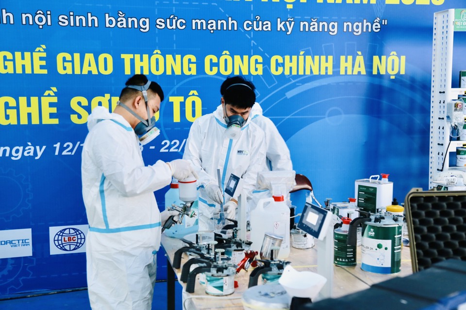 Th&iacute; sinh tham dự Kỳ thi Kỹ năng nghề TP H&agrave; Nội năm 2023 tại Hội đồng thi số 3 &ndash; Trường Trung cấp nghề Giao th&ocirc;ng C&ocirc;ng ch&iacute;nh H&agrave; Nội.