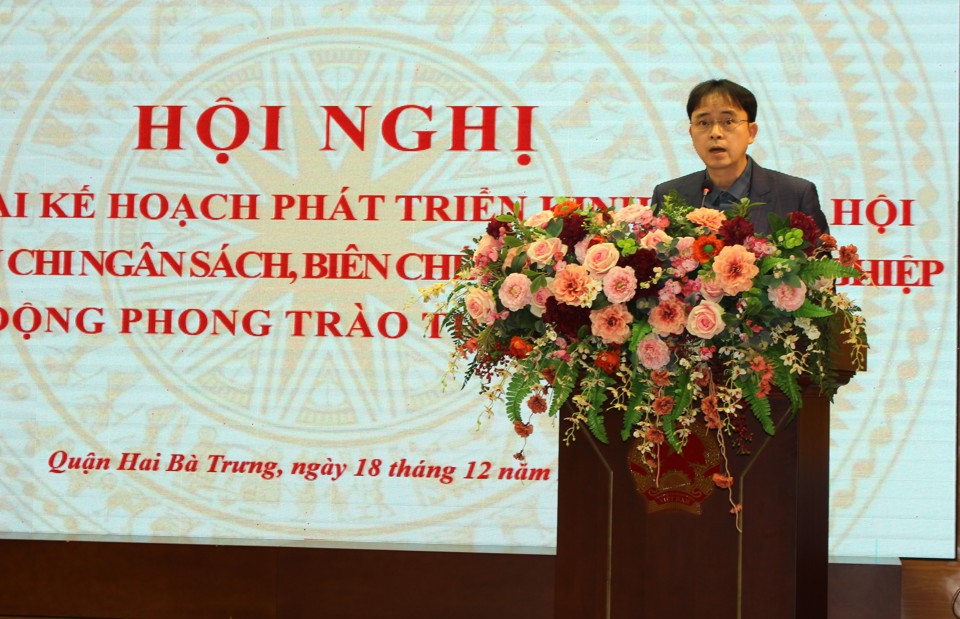 Chủ tịch UBND quận Hai B&agrave; Trưng ph&aacute;t động phong tr&agrave;o thi đua năm 2024