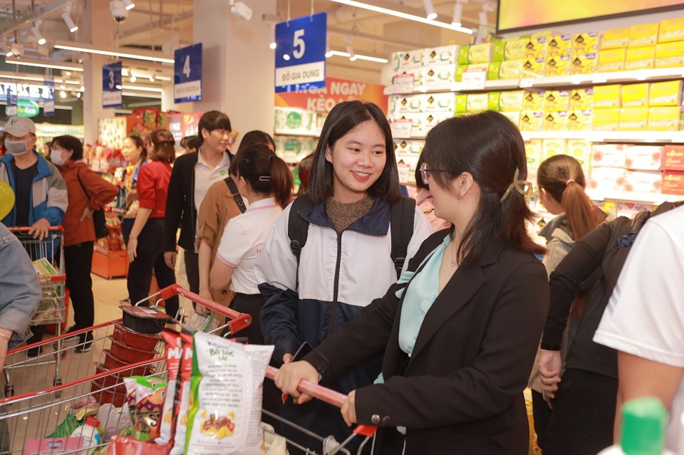 Đón mùa mua sắm cuối năm, WinCommerce nâng cấp loạt siêu thị mới - Ảnh 4
