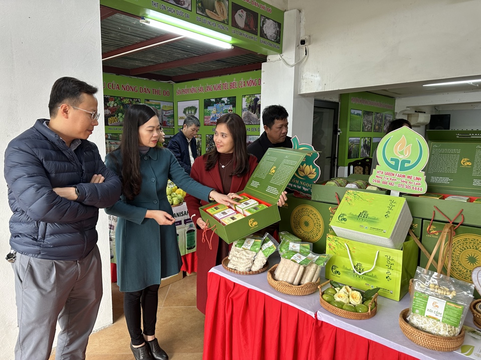 Hà Nội: Giới thiệu quảng bá, tiêu thụ hàng trăm sản phẩm nông nghiệp an toàn - Ảnh 2
