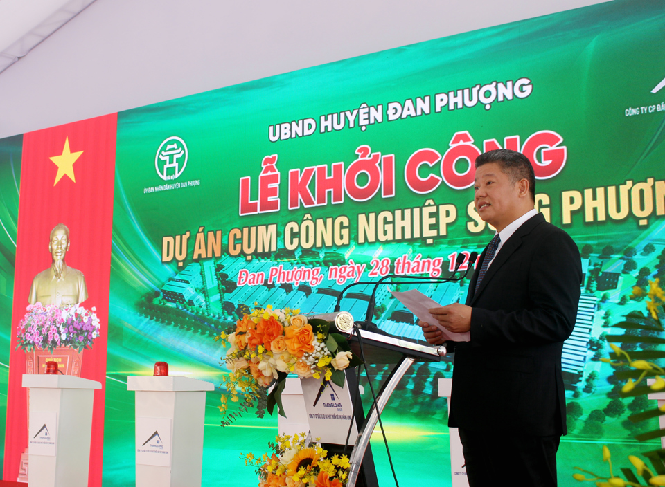 Ph&oacute; Chủ tịch UBND TP Nguyễn Mạnh Quyền ph&aacute;t biểu tại Lễ khởi c&ocirc;ng.
