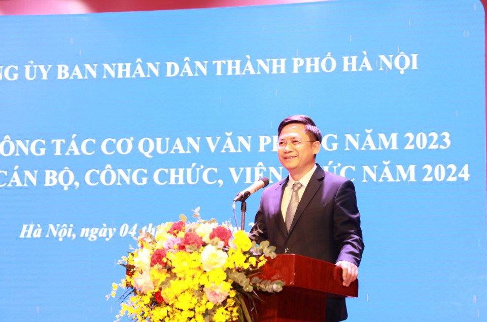 Ph&oacute; Chủ tịch UBND TP H&agrave; Minh Hải ph&aacute;t biểu chỉ đạo tại hội nghị.&nbsp;