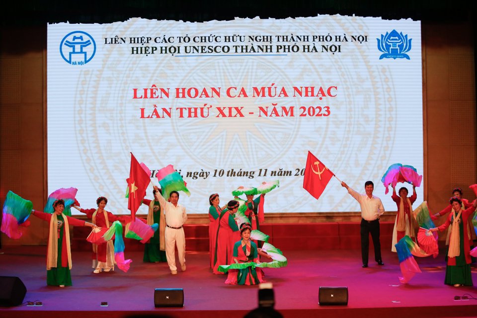 Liên hoan ca múa nhạc lần thứ XIX là một trong những sự kiện nổi bật của Hiệp hội UNESCO TP Hà Nội. Ảnh: Liên Hà