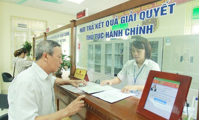 H&agrave; Nội phấn đấu 100% đối tượng ch&iacute;nh s&aacute;ch được chi trả trợ cấp kh&ocirc;ng d&ugrave;ng tiền mặt.