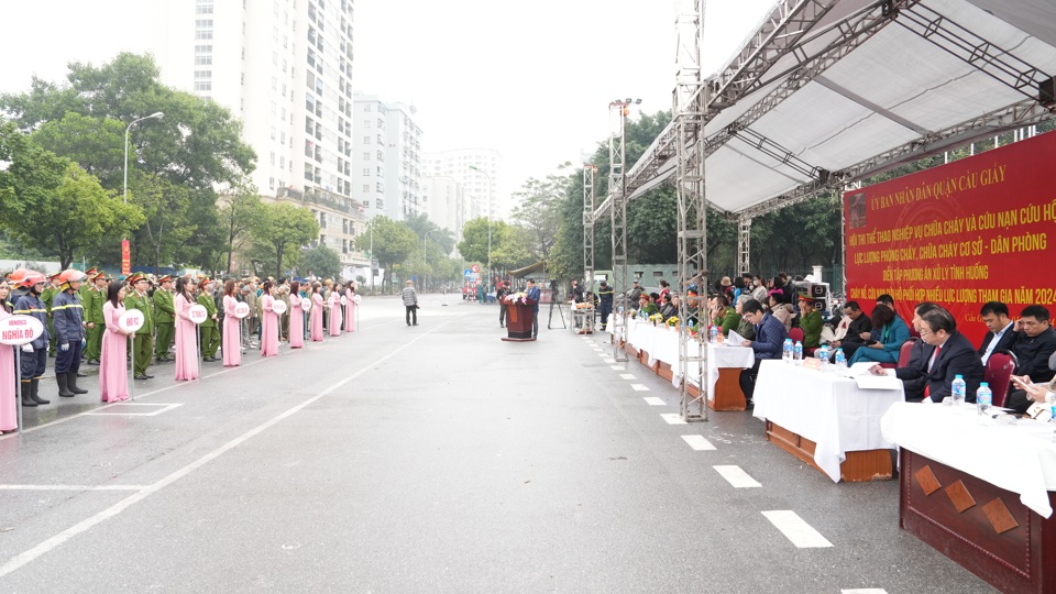 Quang cảnh hội thi.