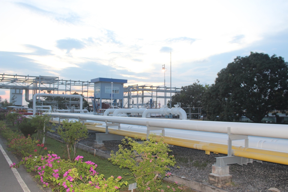 Đường ống dẫn kh&iacute; LNG tại kho cảng Thị Vải của PV GAS. Ảnh: Khắc Ki&ecirc;n