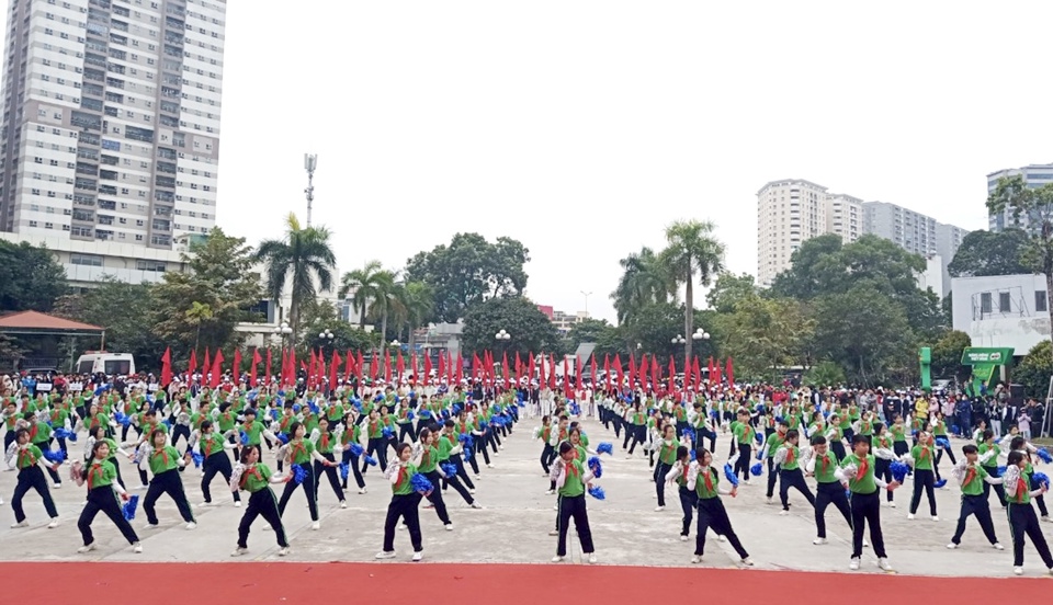 Hơn 2.000 học sinh tham gia Hội khoẻ Phù Đổng quận Thanh Xuân - Ảnh 1