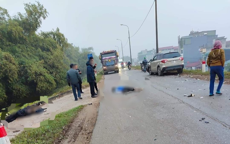 Hiện trường tai nạn giao th&ocirc;ng ở địa b&agrave;n huyện Thanh Tr&igrave;, H&agrave; Nội.