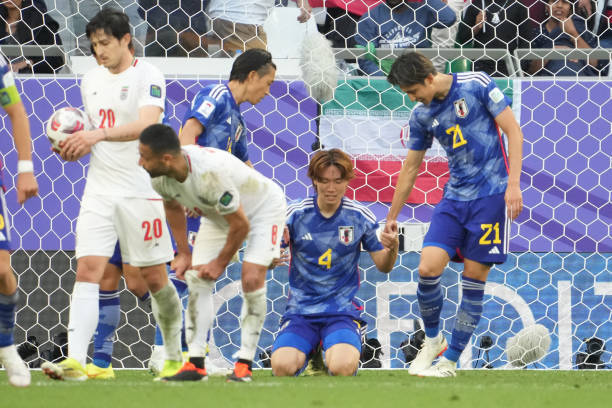 Tuyển Nhật Bản thua ngược tuyển Iran. Ảnh: Getty.