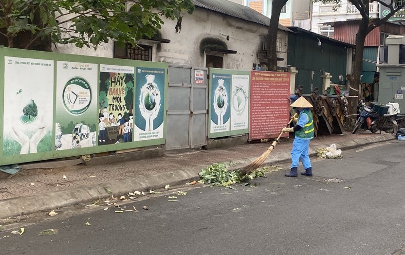 Trong dịp Tết Nguy&ecirc;n đ&aacute;n, Chi nh&aacute;nh Đống Đa sẽ tăng cường thu gom, duy tr&igrave; vệ sinh m&ocirc;i trường tr&ecirc;n c&aacute;c tuyến phố.