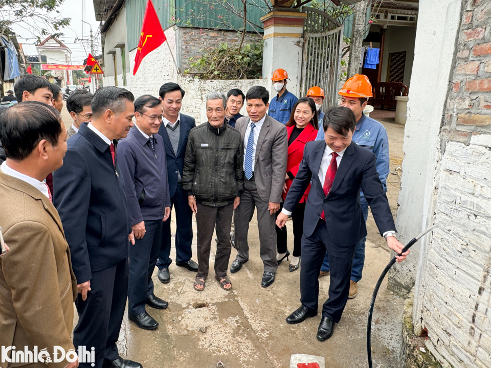 Niềm vui đến với người d&acirc;n x&atilde; đảo Minh Ch&acirc;u trong những ng&agrave;y cận Tết Nguy&ecirc;n đ&aacute;n 2024.