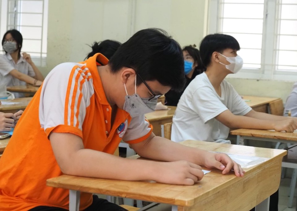 Thí sinh tham dự kỳ thi lớp 10 năm 2023 tại Hà Nội