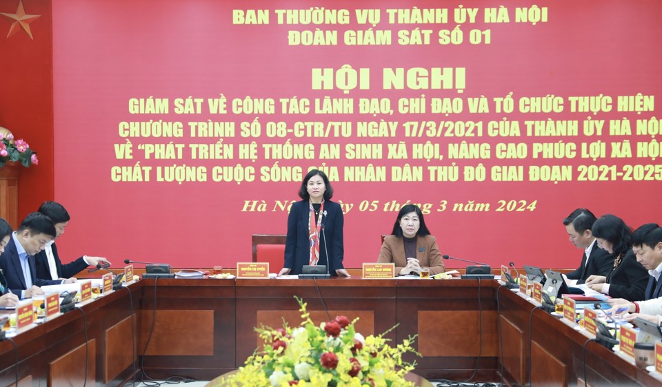 Ph&oacute; B&iacute; thư Thường trực Th&agrave;nh ủy H&agrave; Nội Nguyễn Thị Tuyến chủ tr&igrave; gi&aacute;m s&aacute;t tại Ủy ban Mặt trận Tổ quốc Việt Nam TP H&agrave; Nội