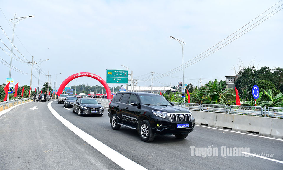 Cao tốc Tuy&ecirc;n Quang &ndash; Ph&uacute; Thọ đ&atilde; th&ocirc;ng xe từ cuối năm 2023