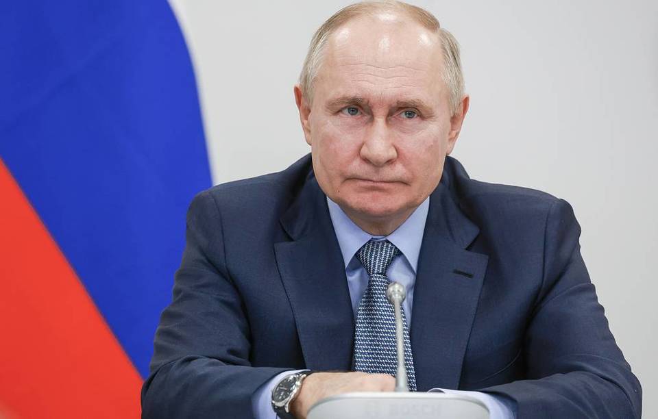 Tổng thống Vladimir Putin đ&atilde; gi&agrave;nh chiến thắng &aacute;p đảo trong cuộc bầu cử tổng thống lần thứ 8 của Li&ecirc;n bang Nga từ ng&agrave;y 15-17/3. Ảnh: Tass