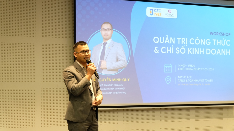 CEO Nguyễn Minh Qu&yacute; - Chủ tịch Tập đo&agrave;n Novaon chia sẻ tại CEO Talks.