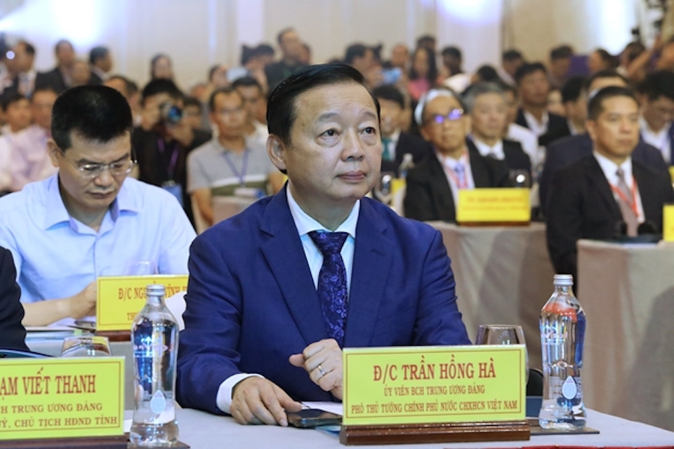 &nbsp;Phó Thủ tướng Chính phủ Trần Hồng Hà tại hội nghị